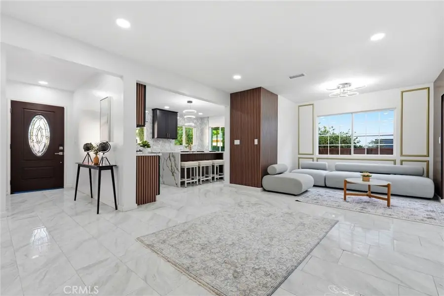 18114 Schoenborn, Northridge, CA 91325 - #2