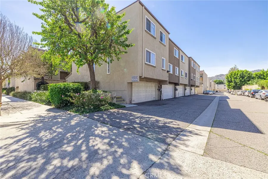 21901 Lassen Street #155, Chatsworth, CA 91311 - #2