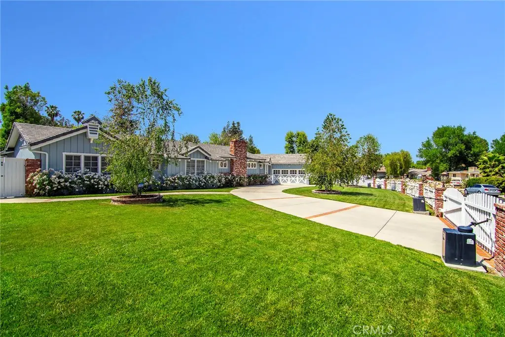5151 Quakertown Avenue, Woodland Hills, CA 91364 - #1