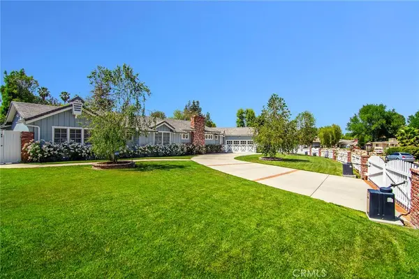 5151 Quakertown Avenue, Woodland Hills, CA 91364