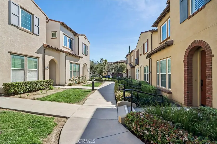 20329 Paseo Las Olivas, Porter Ranch, CA 91326 - #3