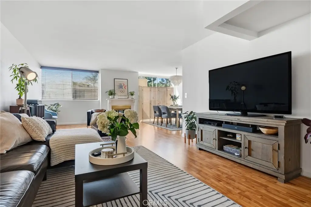14141 Dickens #312, Sherman Oaks, CA 91423 - #1