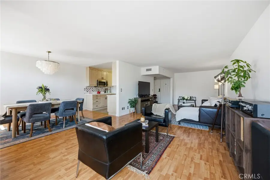 14141 Dickens #312, Sherman Oaks, CA 91423 - #2