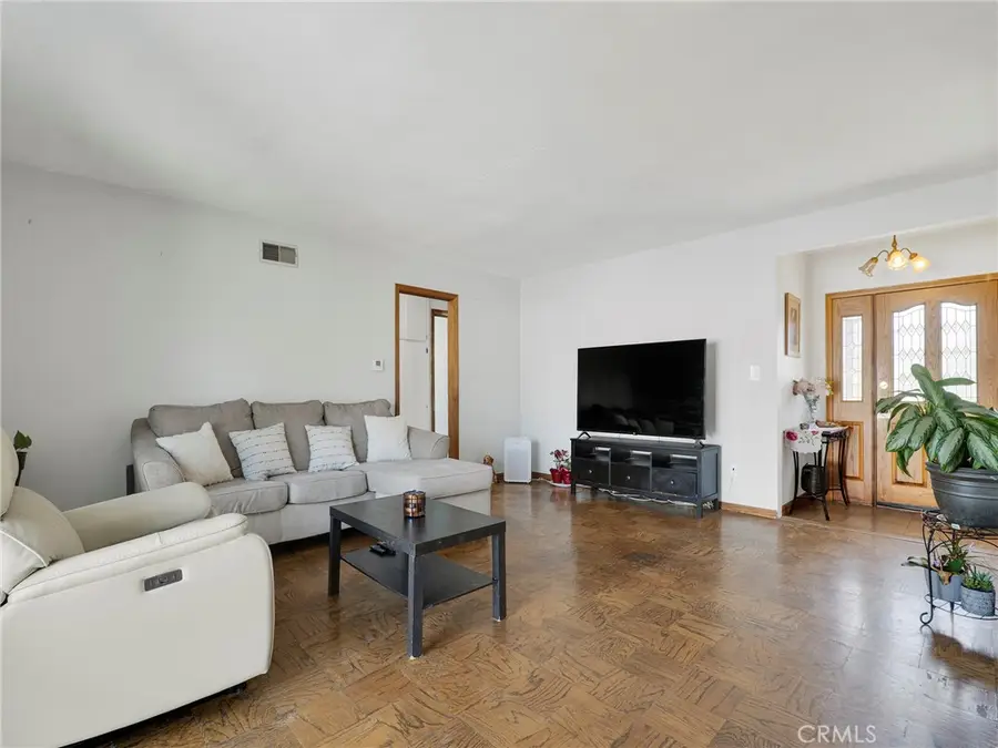 10020 Mason Avenue, Chatsworth, CA 91311 - #3