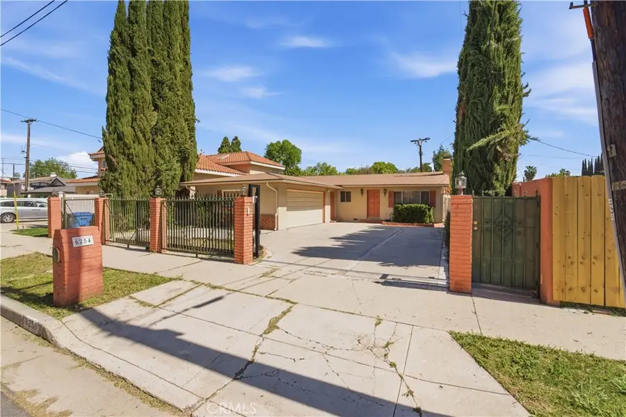 6254 Etiwanda Avenue, Tarzana, CA 91335 - #3