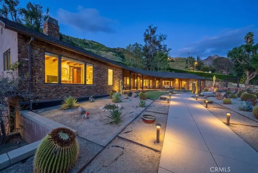 11159 Mcvine, Sunland, CA 91040 - #3