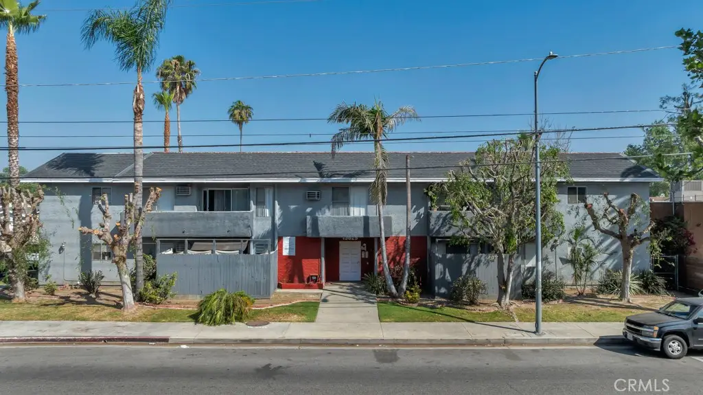 13825 Vanowen St, Van Nuys, CA 91405 - #1