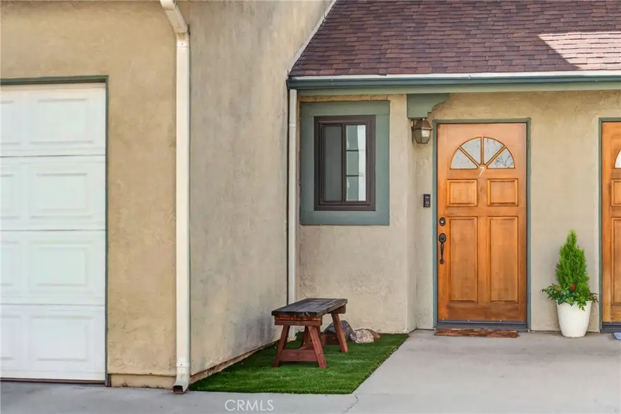 7046 De Celis Place #7, Van Nuys, CA 91406 - #3