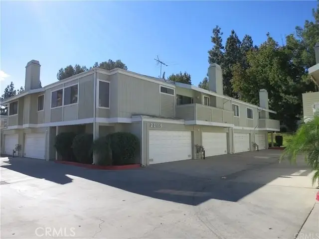 22141 Burbank #5, Woodland Hills, CA 91367 - #1