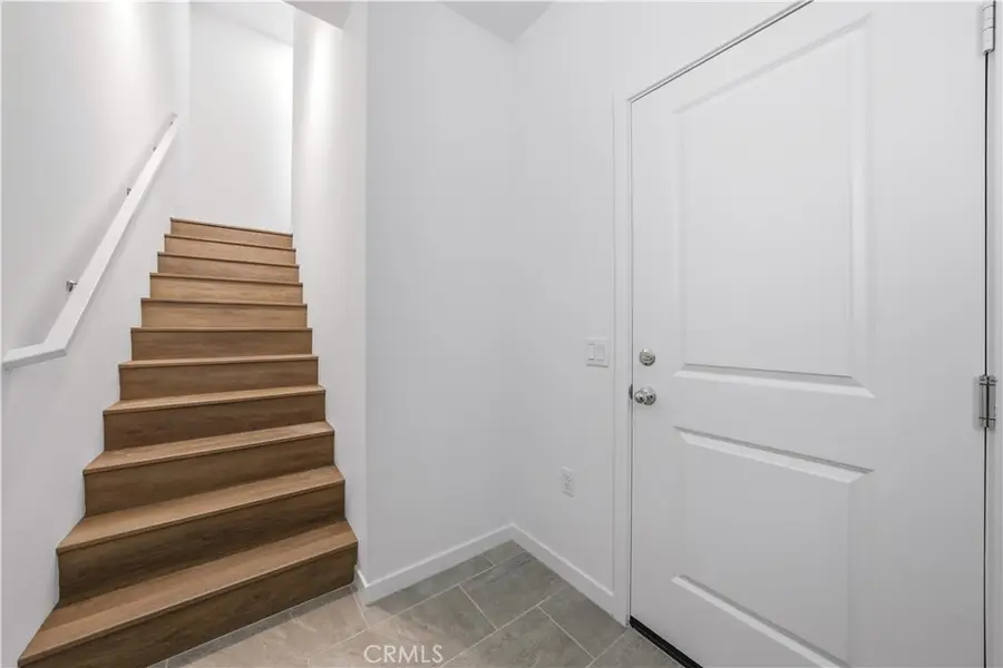 9427 N Sepulveda Blvd. #5, North Hills, CA 91343 - #3