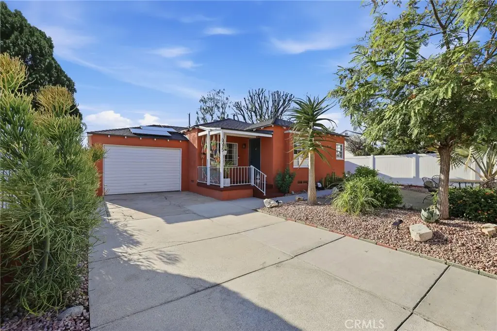 6035 Case, North Hollywood, CA 91606 - #1