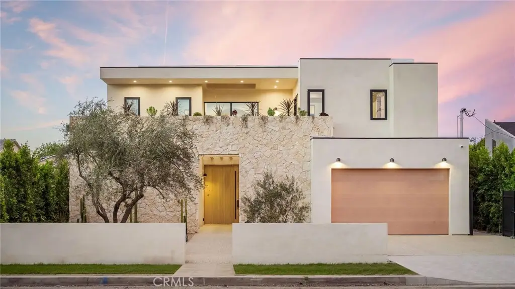 15447 Huston, Sherman Oaks, CA 91403 - #1