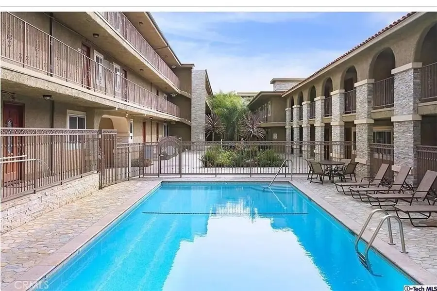 3220 Altura Avenue #331, La Crescenta, CA 91214 - #2