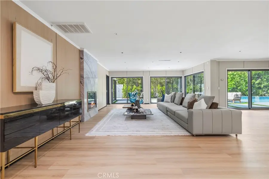 18057 Medley Drive, Encino, CA 91316 - #3