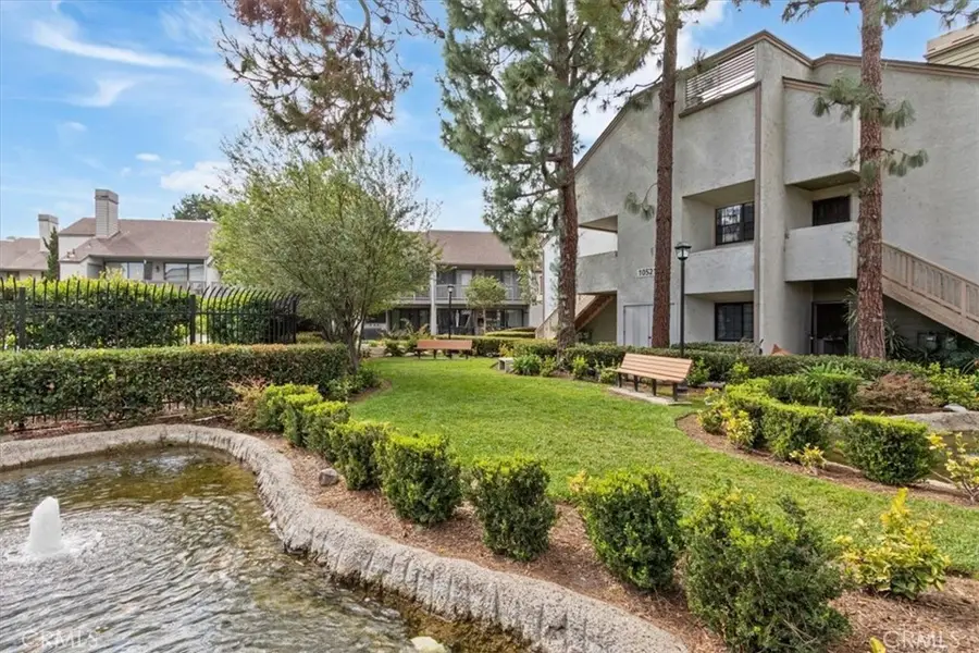 10601 Lakeside S #J, Garden Grove, CA 92840 - #2