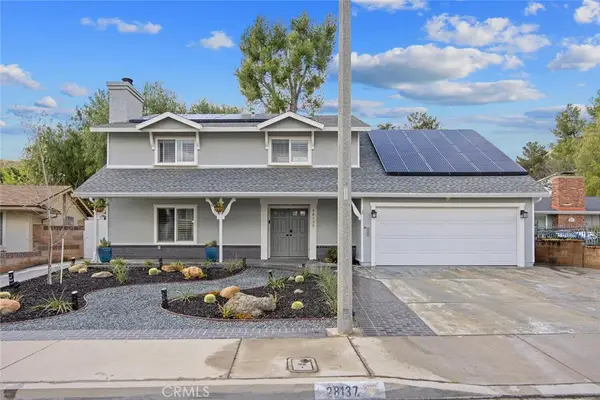 28137 Oaklar Drive, Saugus, CA 91350