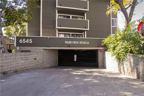 6545 Reseda Boulevard #8, Reseda, CA 91335