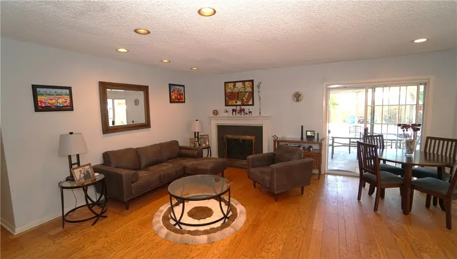 10538 Gerald, Granada Hills, CA 91344 - #3