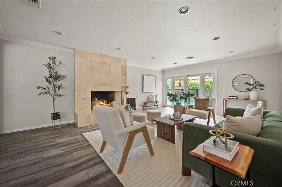 7027 Gloria Avenue, Van Nuys, CA 91406 - #2