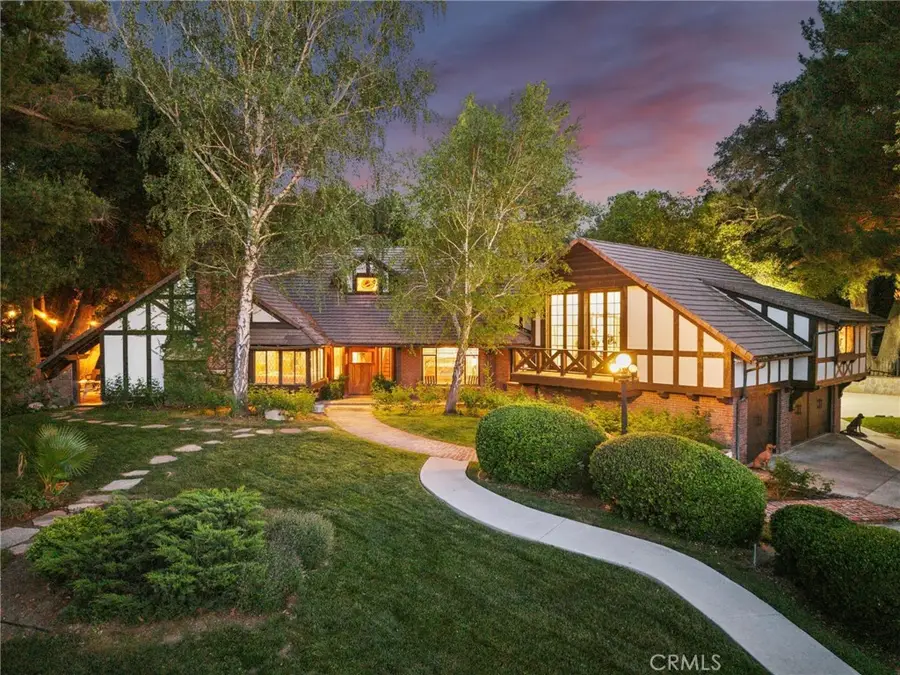 15656 Iron Canyon, Canyon Country, CA 91387 - #2