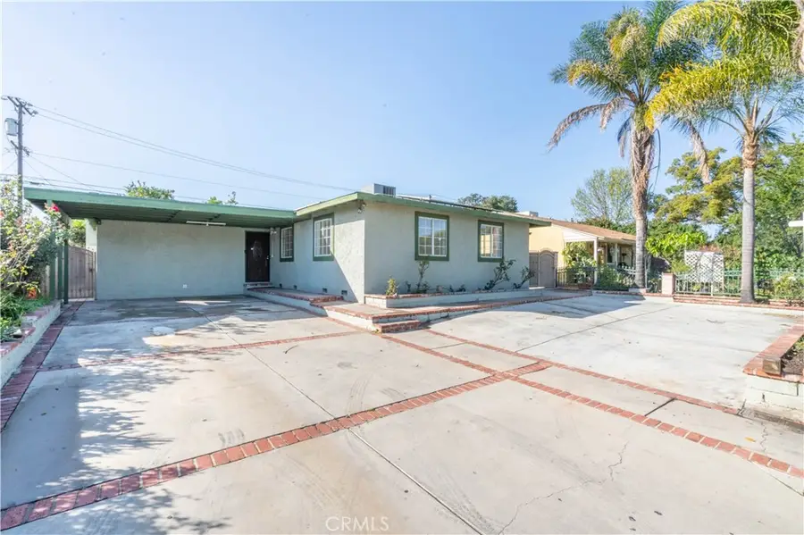 8855 Tyrone Avenue, Panorama City, CA 91402 - #2