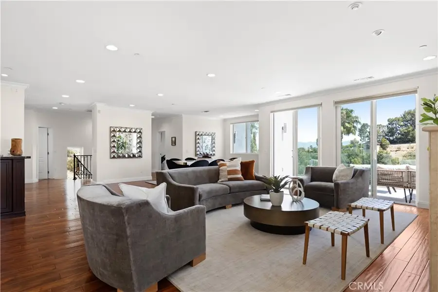 5265 Elvira Road, Woodland Hills, CA 91364 - #2