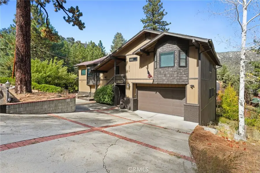 2316 Cedarwood Drive, Pine Mountain Club, CA 93222 - #2