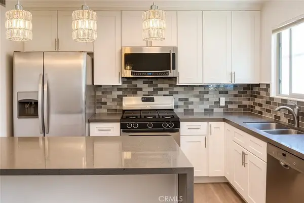 6301 Coldwater Canyon, Valley Glen, CA 91606