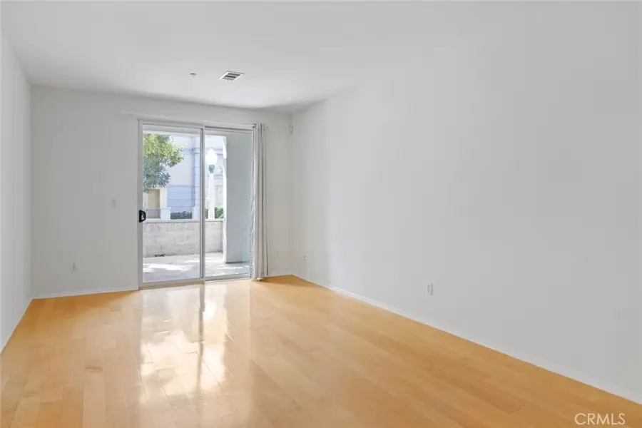 6400 Crescent Park E #111, Playa Vista, CA 90094 - #3