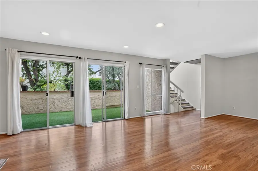 5267 Coldwater Canyon Ave #B, Sherman Oaks, CA 91401 - #3