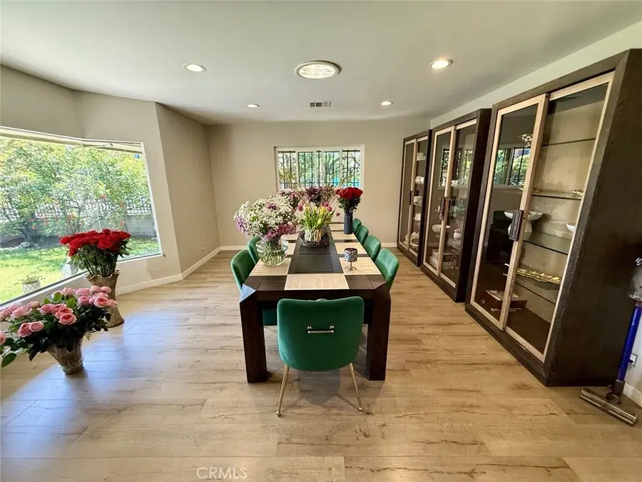 7705 Ben, North Hollywood, CA 91605 - #2