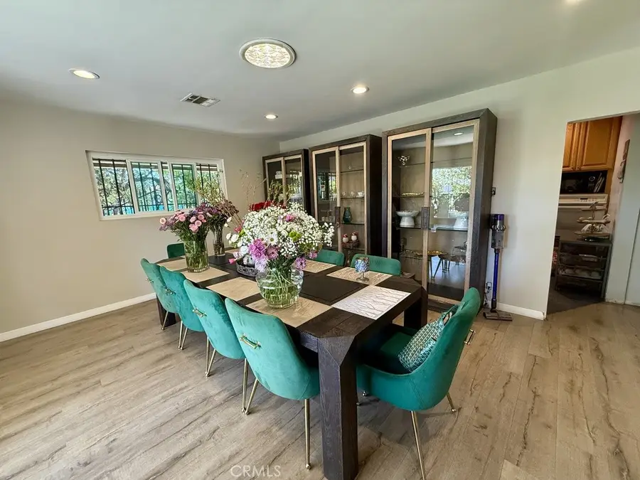 7705 Ben, North Hollywood, CA 91605 - #3