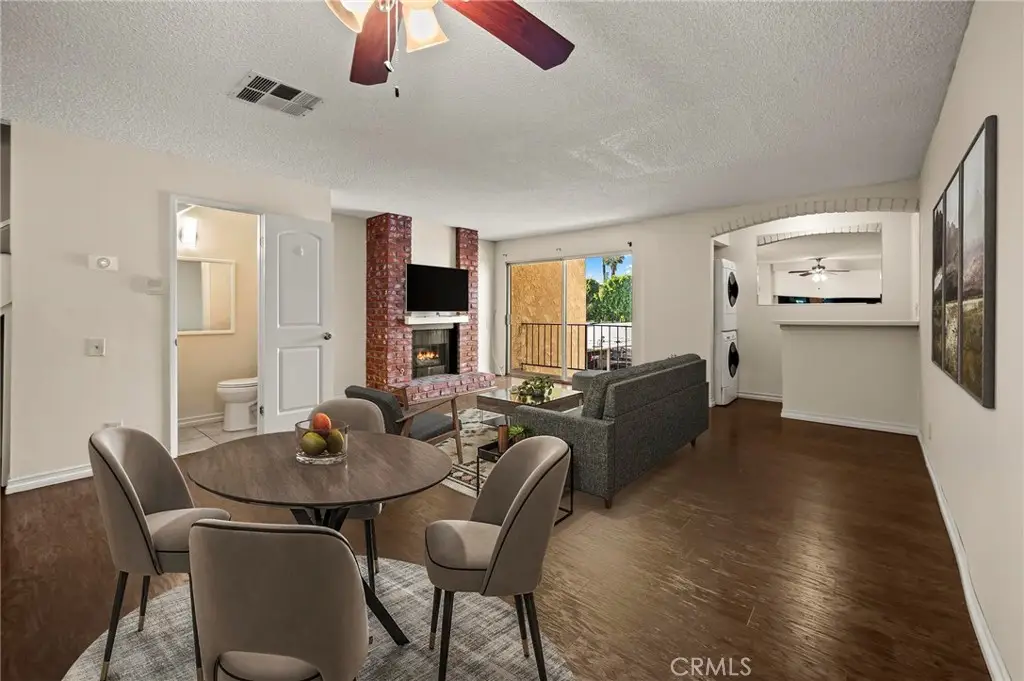 21219 Roscoe Boulevard #211, Canoga Park, CA 91304 - #1