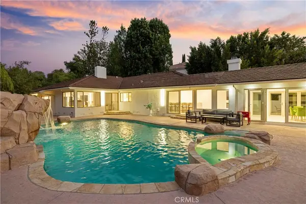 4651 Ellenita Ave., Tarzana, CA 91356