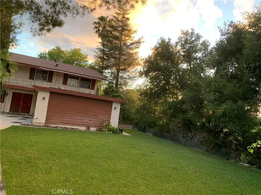 26437 Gimlet, Newhall, CA 91321 - #2