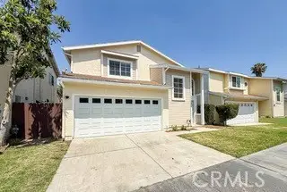 11560 Honeyglen Road, Pacoima, CA 91331