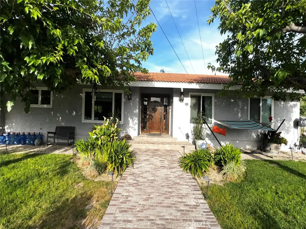 30204 Canoe, Canyon Country, CA 91390 - #1