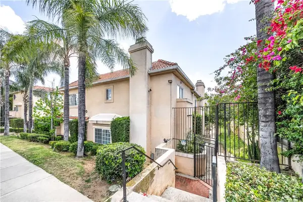 13600 Foothill #17, Sylmar, CA 91342