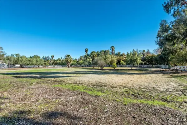 5546 Paradise Valley Road, Hidden Hills, CA 91302