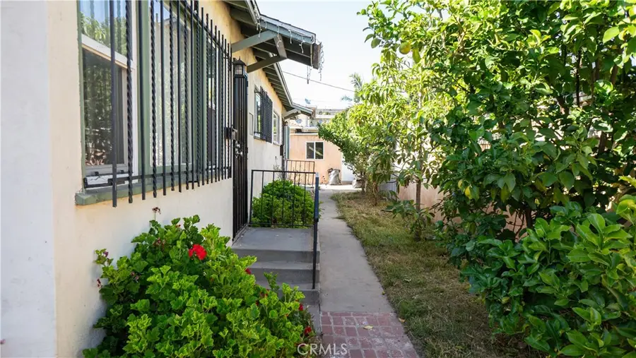 3321 E 17th Street, Long Beach, CA 90804 - #3