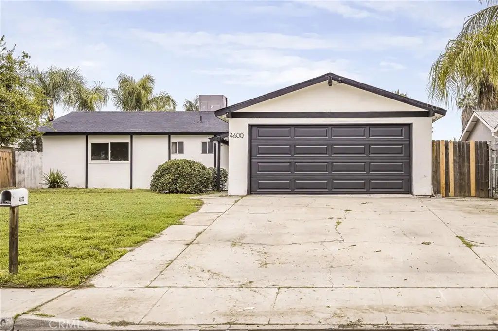 4600 Lantados, Bakersfield, CA 93307 - #1