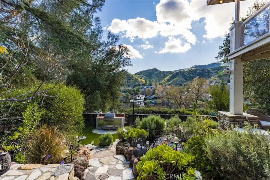 2305 Sugarloaf, Agoura Hills, CA 91301 - #3