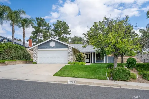 21735 Whey, Saugus, CA 91350