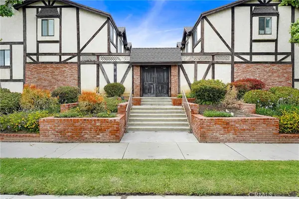 20737 Roscoe Boulevard #203, Winnetka, CA 91306
