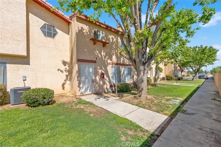 1750 E Avenue Q14 #17, Palmdale, CA 93550 - #3