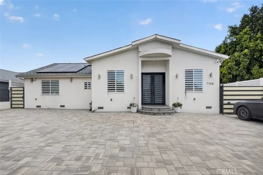 7108 Colbath, Van Nuys, CA 91405 - #3