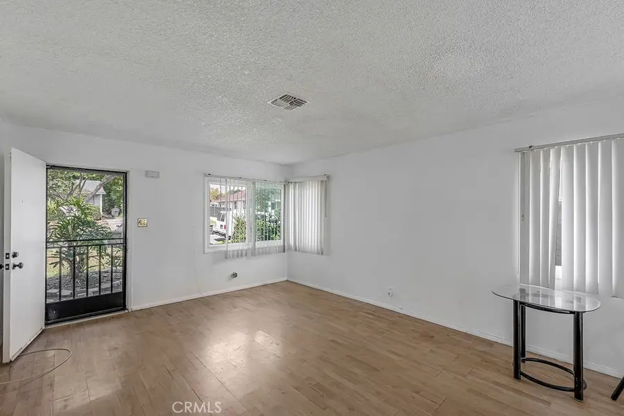 280 Macdonald Street, Pasadena, CA 91103 - #3