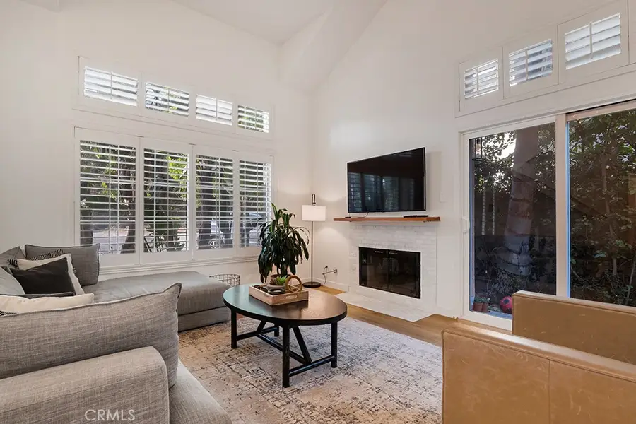 5038 Durant Court, Oak Park, CA 91377 - #3