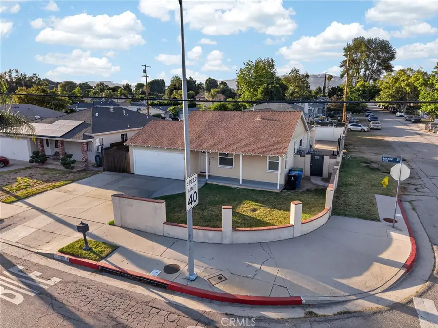 19335 Roscoe Boulevard, Northridge, CA 91324 - #2