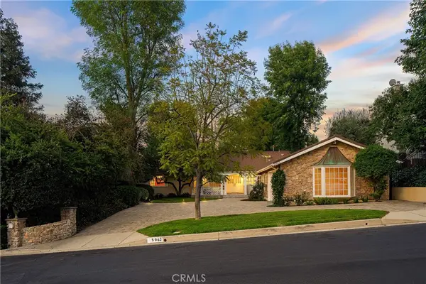 5062 Calvin Avenue, Tarzana, CA 91356